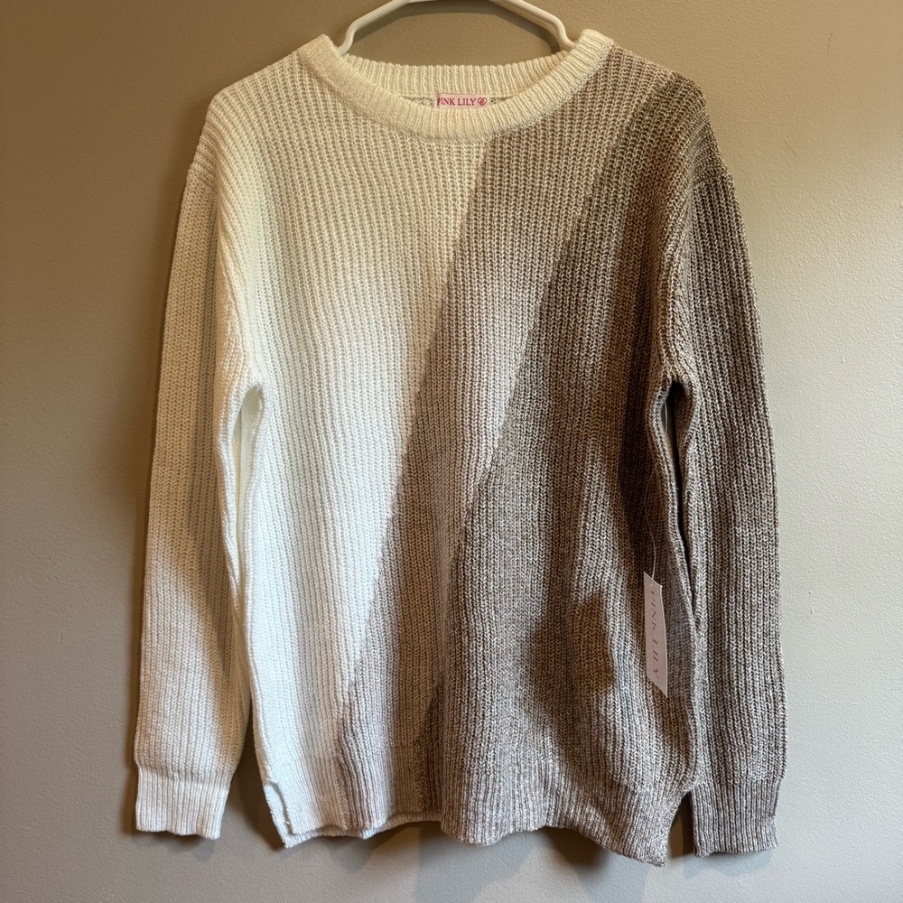 Pink Lily Brand New Women’s Crewneck Sweater - White Beige and Brown Mix